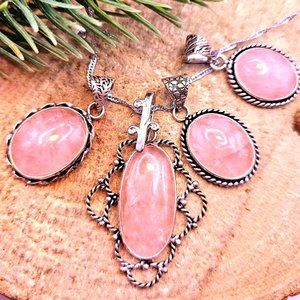 Beautiful Nature Rose Quartz Silver Flower Design Pendant Necklace